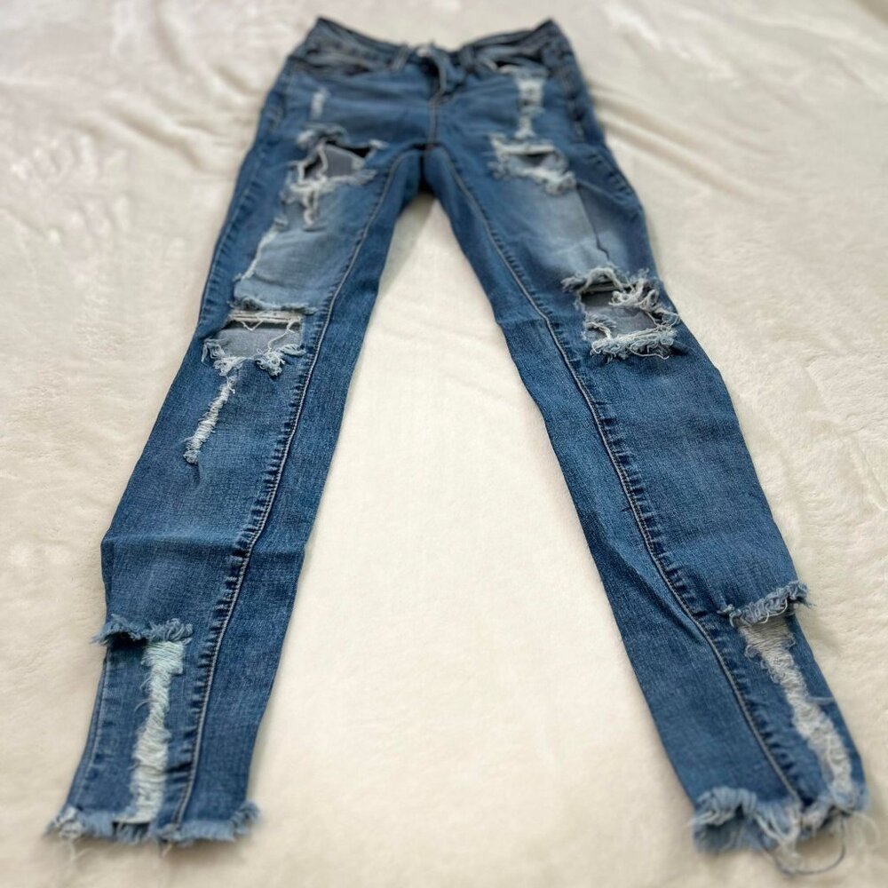Women's S.O.N.G. Nicely Distressed Curvy & High-Rise Skinny Frayed Ankle Jeans